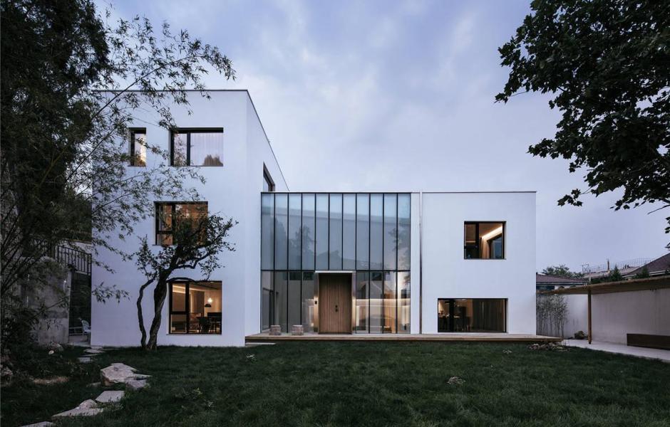 真诚地建造，诗意地栖居——铁血山庄 / 左通右达建筑工作室