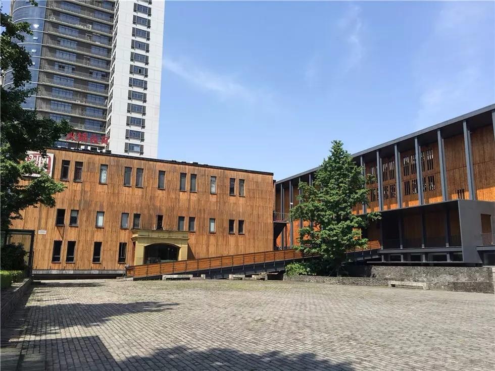这个十一，堂妹要去遇建苏杭，一起吗？