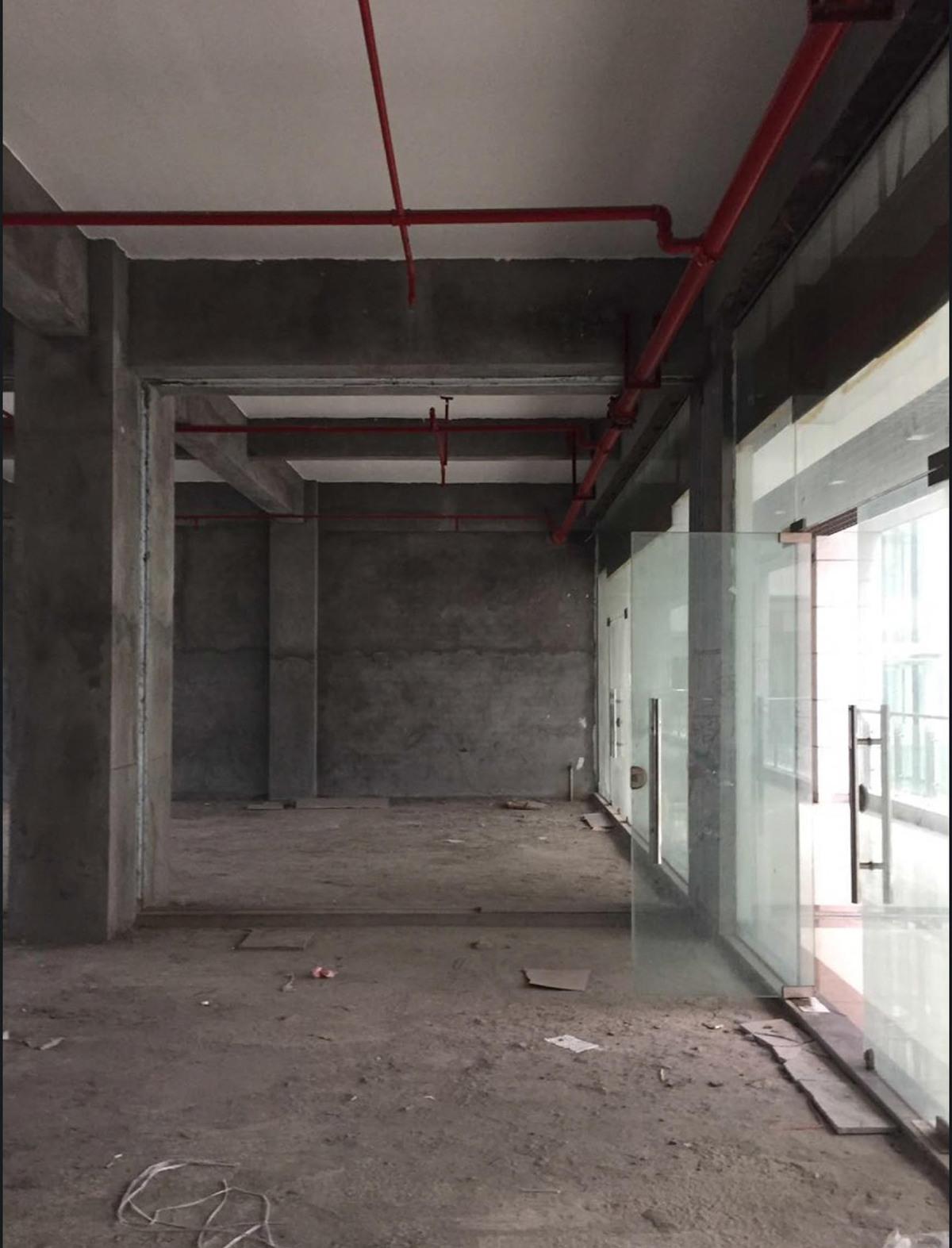  VSLAND买手店：小众品味消费店铺 / 反正建筑事务所