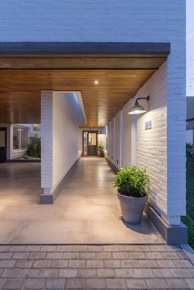 House Patio：建筑自身的语言魅力
