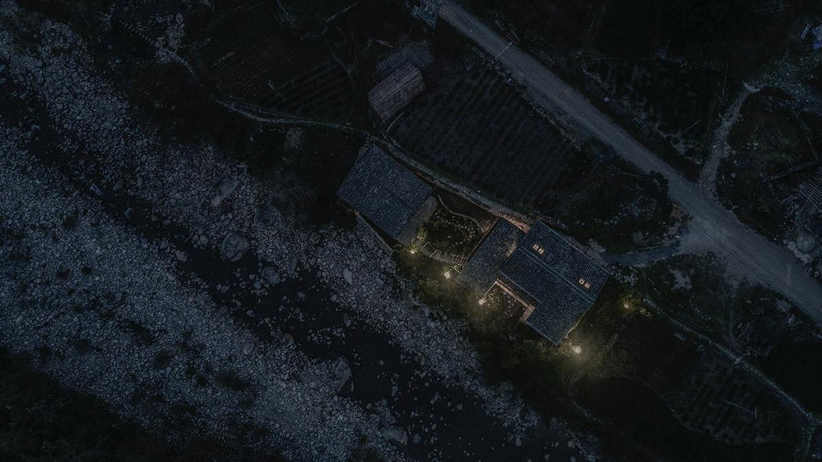 以意境为主导，以情感为依托——小溪家 / WEI 建筑设计