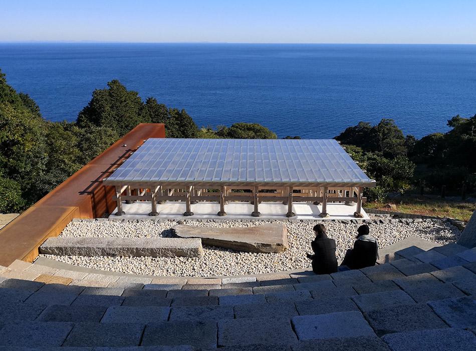 十年磨一剑——日本摄影大师杉本博司以自然为灵感，历经十多年完成海上观测站