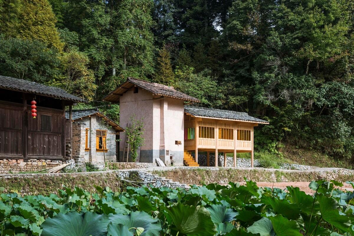 上坪古村复兴计划 / 三文建筑