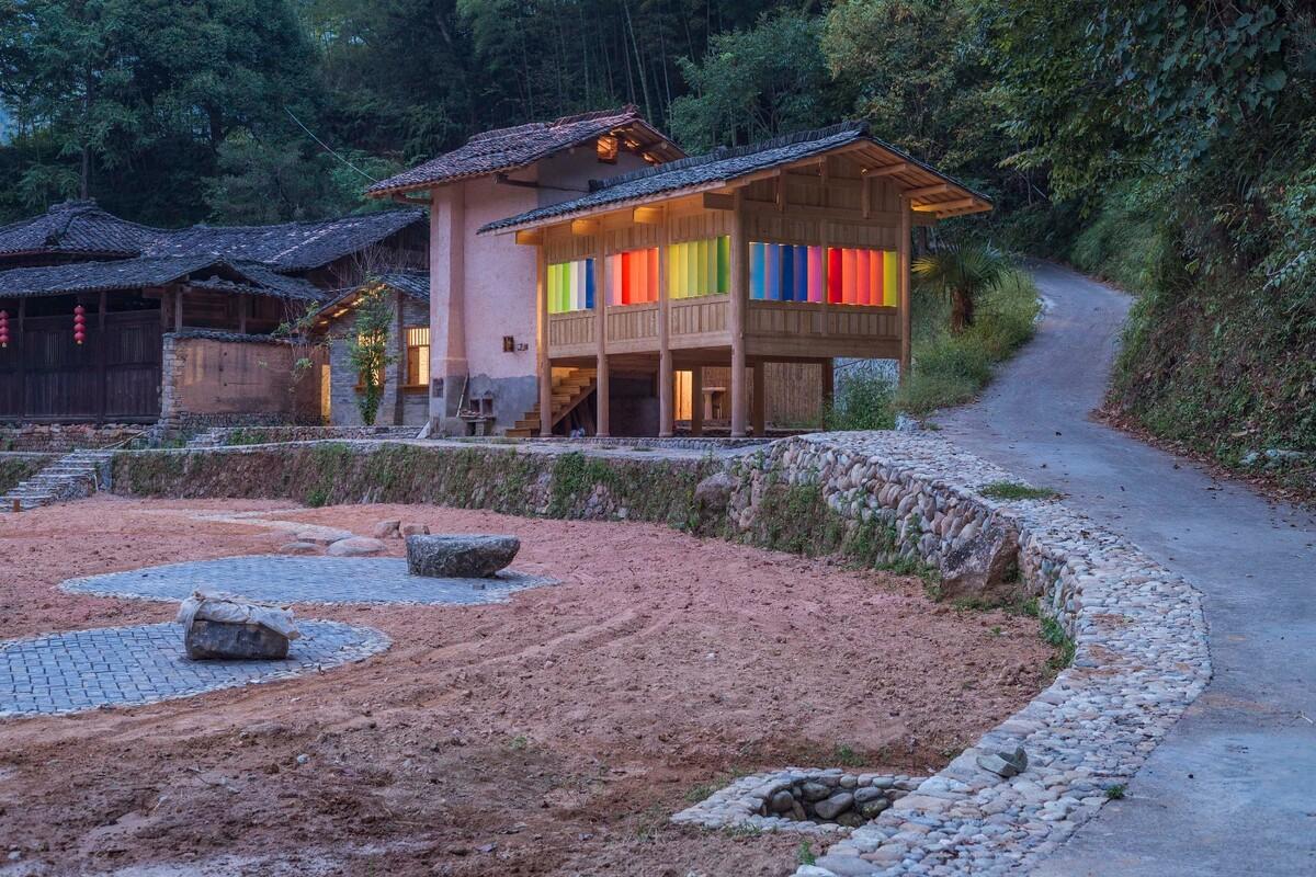 上坪古村复兴计划 / 三文建筑