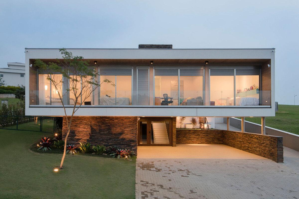 社交与回味，以两种不同本质为母题的巴西住宅 — Quinta das Paineiras House