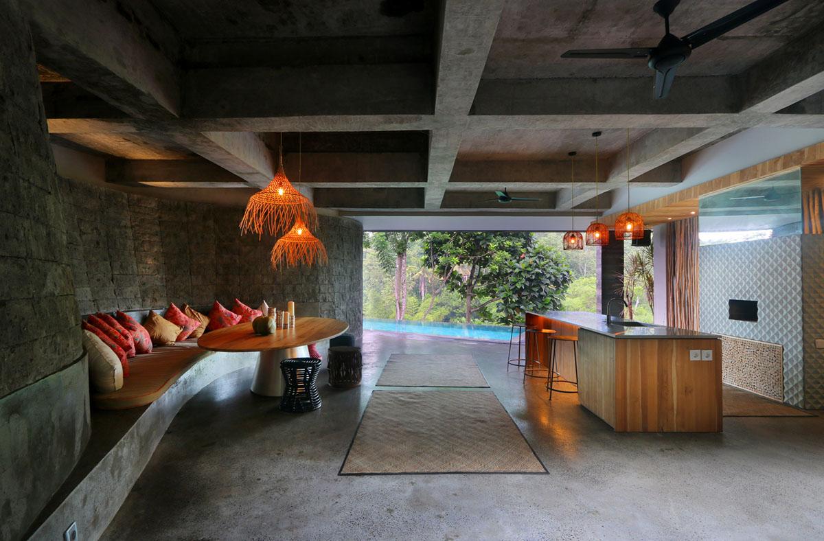 让建筑成为地形生长一部分的变色龙住宅 | Chameleon Villa