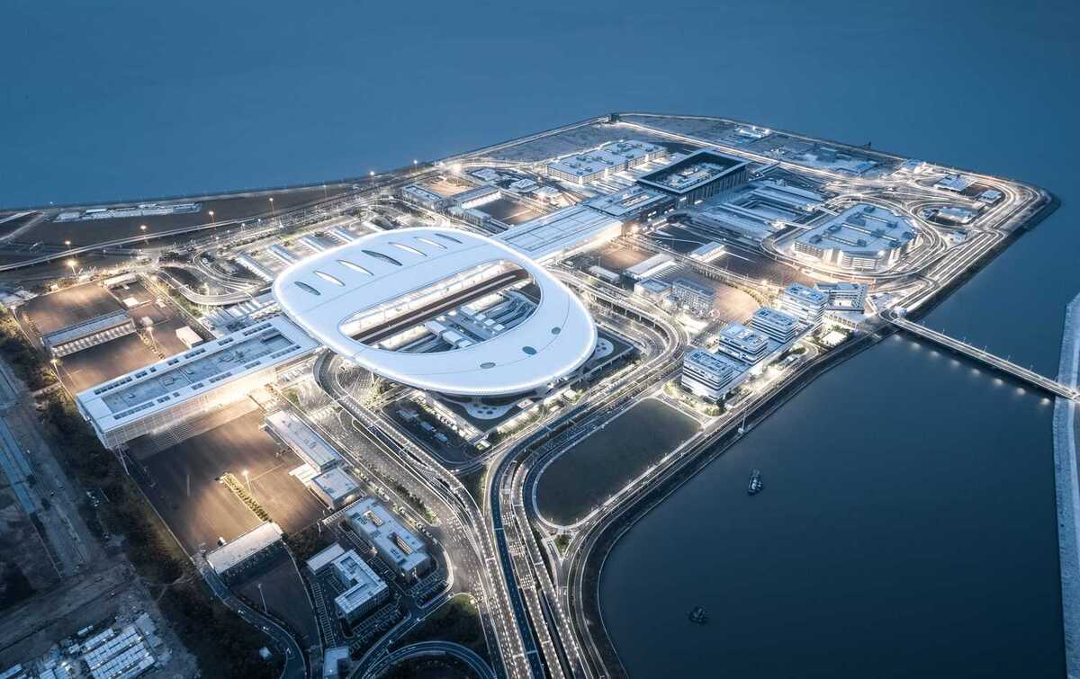 港珠澳大桥珠海口岸办公区工程 / 华建集团华东建筑设计研究总院
