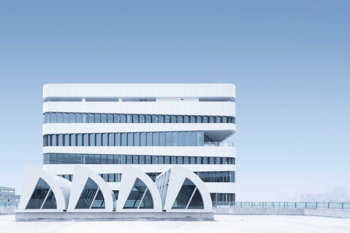 港珠澳大桥珠海口岸办公区工程 / 华建集团华东建筑设计研究总院