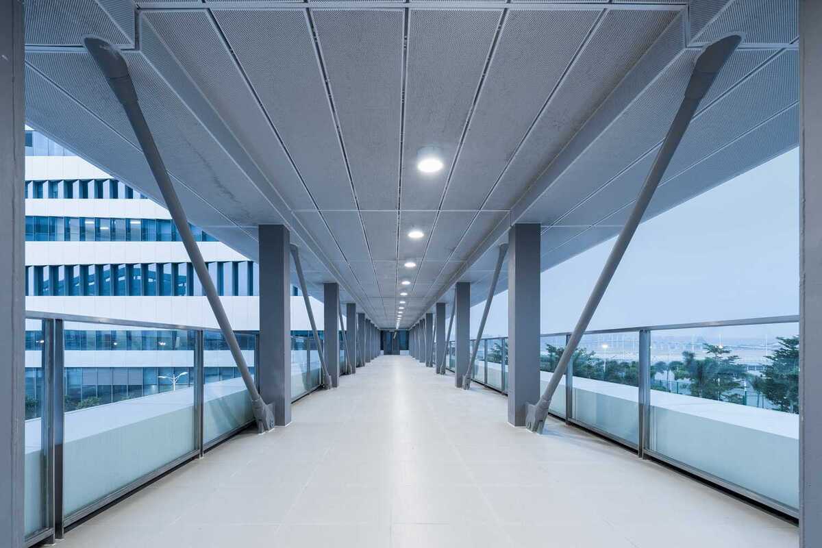 港珠澳大桥珠海口岸办公区工程 / 华建集团华东建筑设计研究总院