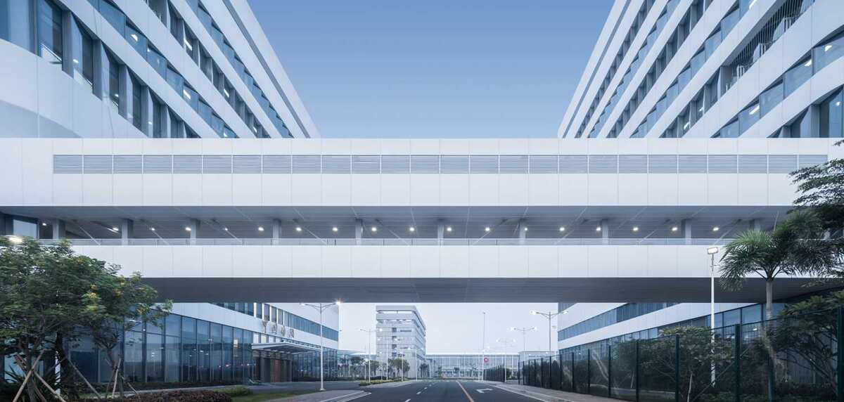港珠澳大桥珠海口岸办公区工程 / 华建集团华东建筑设计研究总院