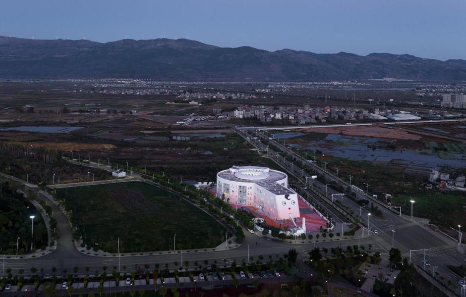 一个可触摸的乌托邦，一个可实现的理想国——棒棒糖理想园 / 西安迪卡幼儿园设计中心