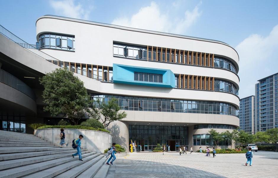杭州市胜利小学新城校区及附属幼儿园 / 浙江大学建筑设计研究院有限公司