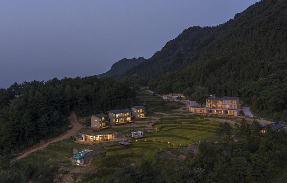 可居可游,在半山稻田之间:重庆垫江巴谷宿集建筑设计 / 三文建筑