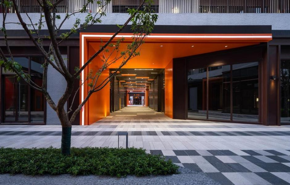 打开脑洞、创意回路——8号桥沈半路文创办公园区改造 / 予舍予筑
