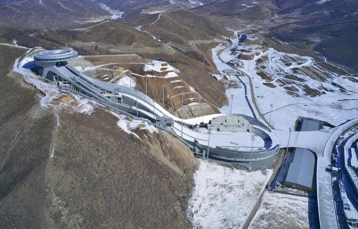 国家跳台滑雪中心 / THAD 清华大学建筑设计研究院