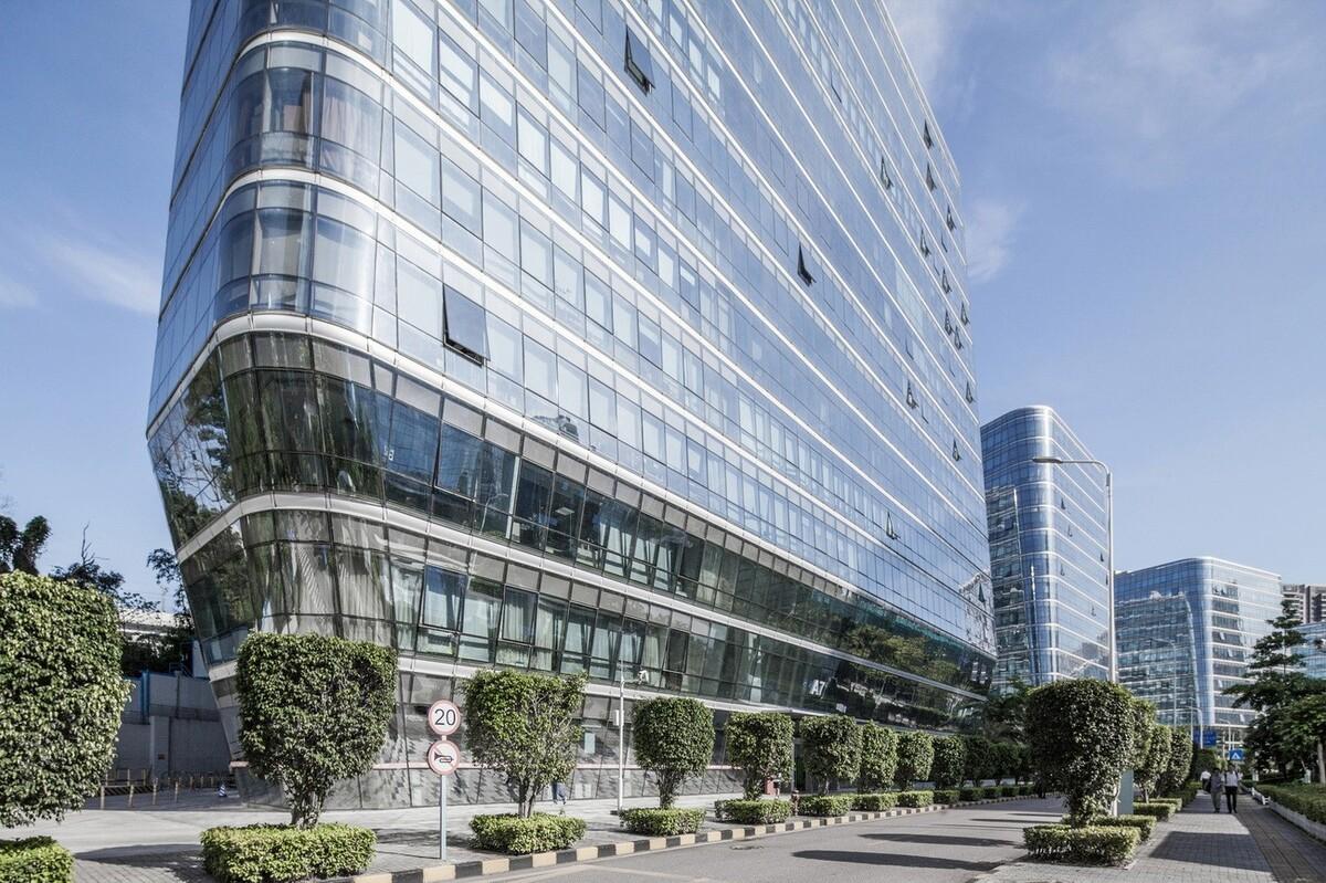 南方大学科技园和B1塔楼 / Saltans Architects