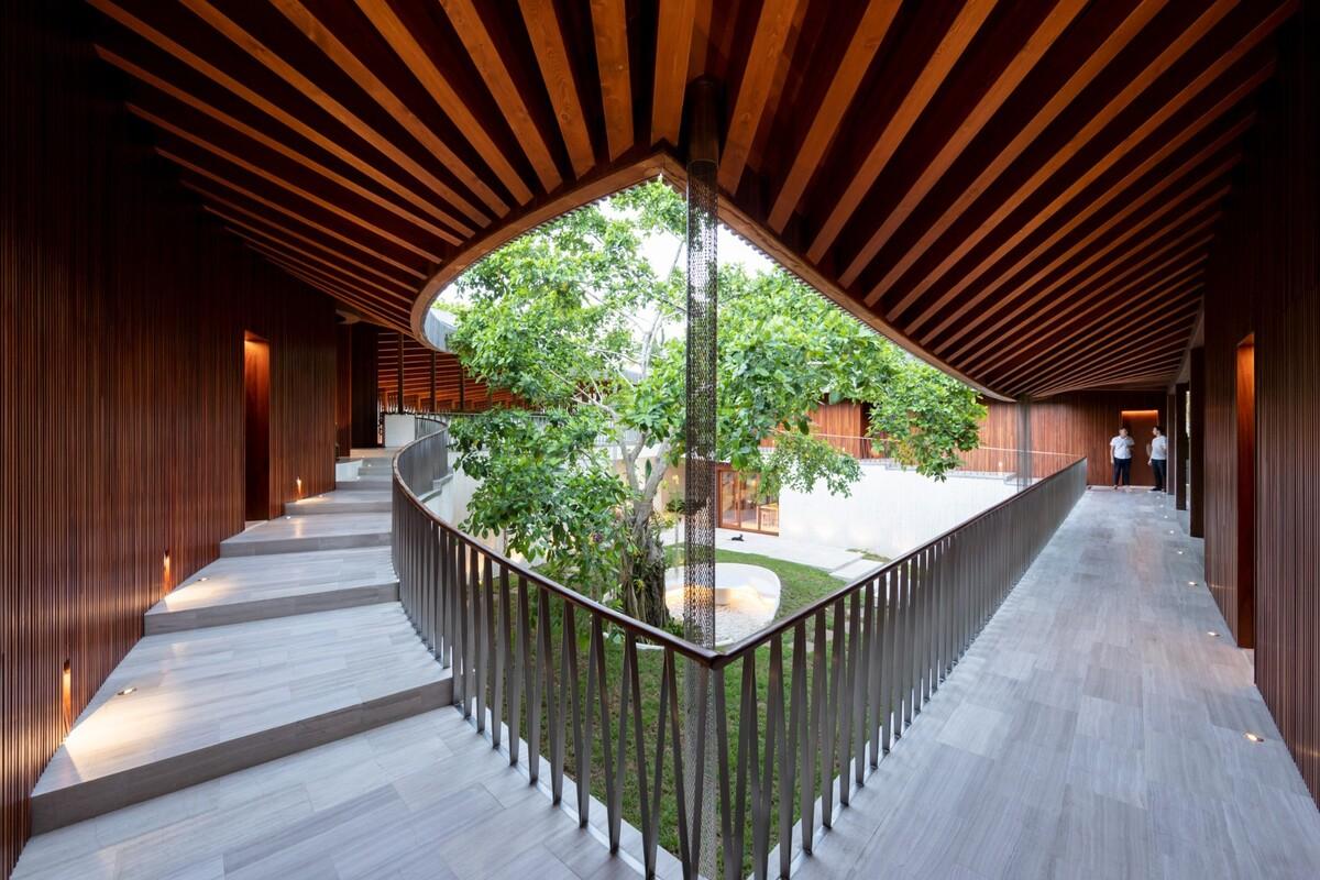 Las Olas 度假屋 / Young Projects