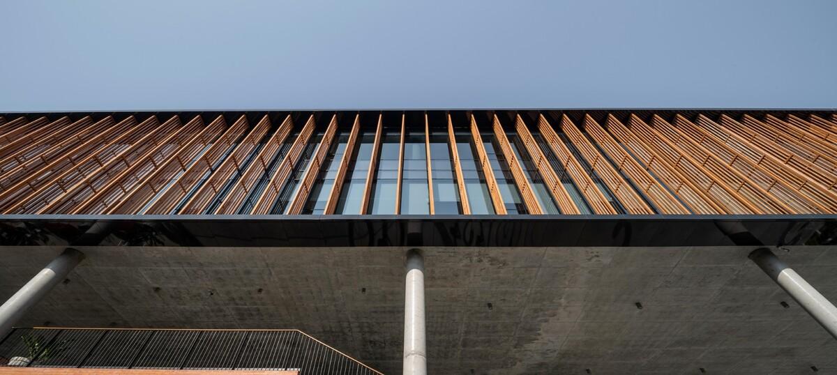 Choice 公司总部 / Plan Associates