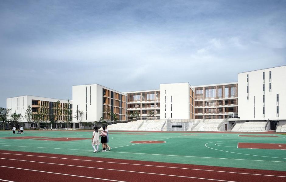 开放式教育园林——宁波万科潘火实验中学 / UA尤安设计