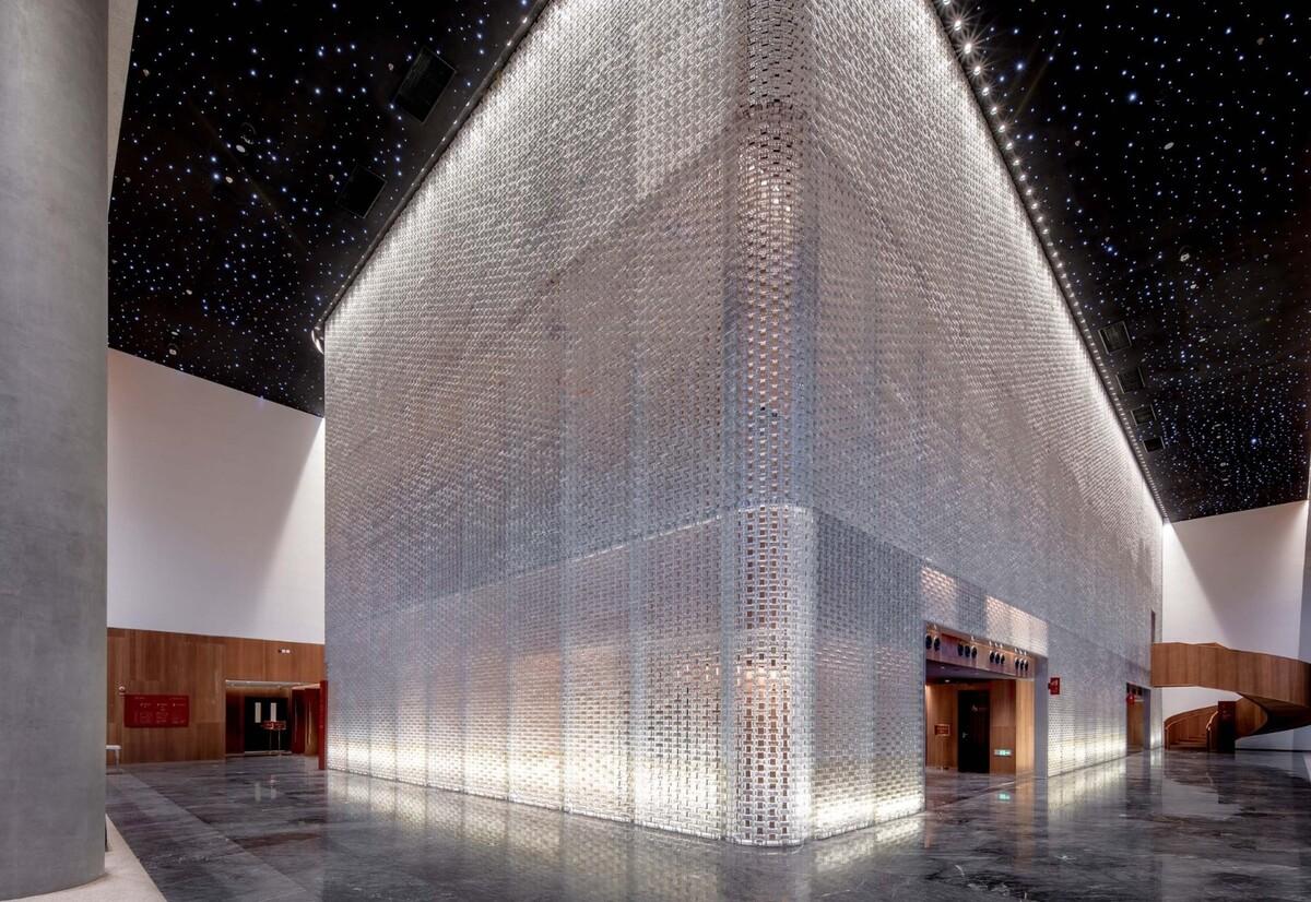 北京国际戏剧中心 / 北京市建筑设计研究院胡越工作室