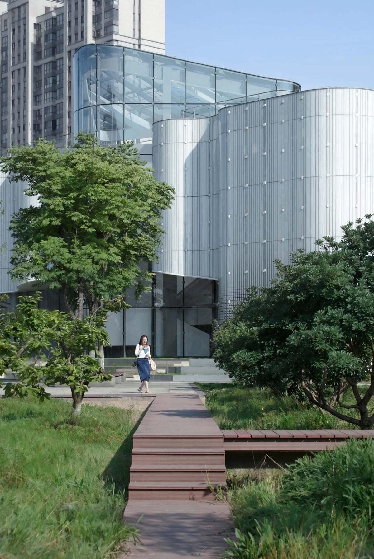 宁波周尧昆虫博物馆 / 上海秉仁建筑师事务所 + 席地建筑工作室
