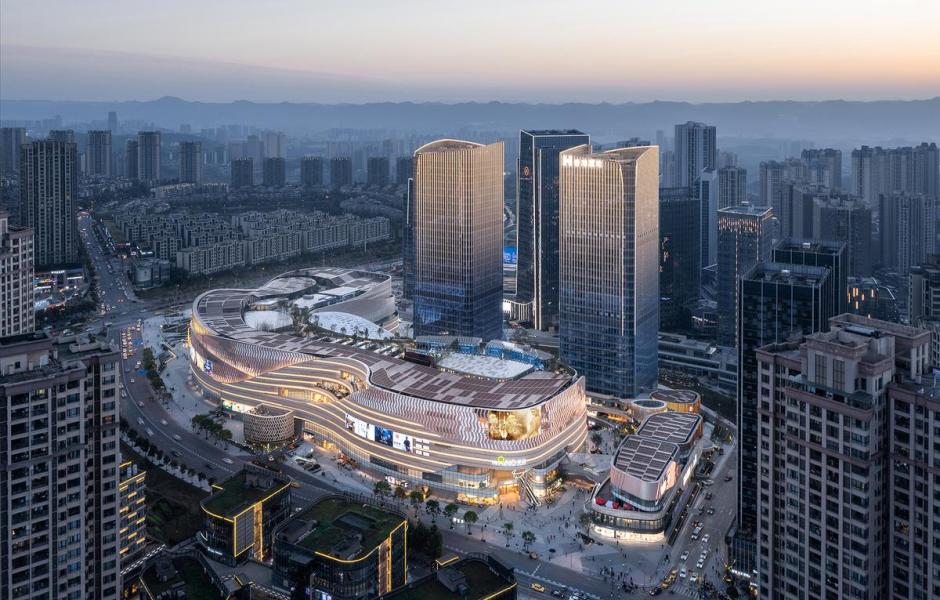 香港置地重庆光环The Ring购物公园 / PHA湃昂