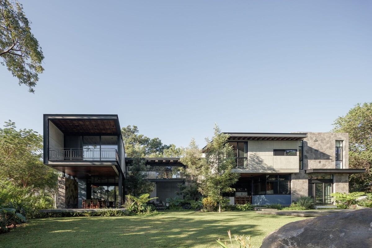 Zazil 住宅 / Di Frenna Arquitectos