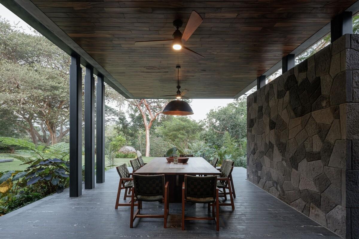Zazil 住宅 / Di Frenna Arquitectos
