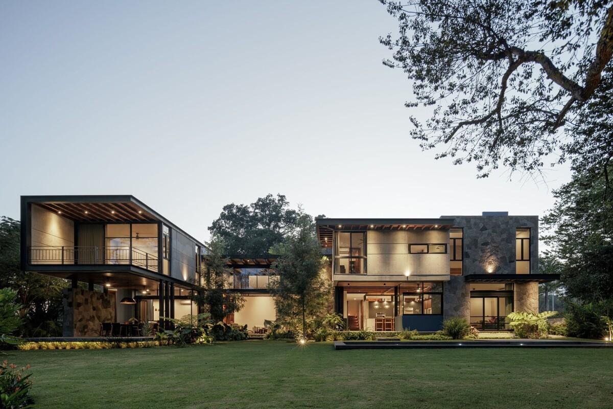 Zazil 住宅 / Di Frenna Arquitectos