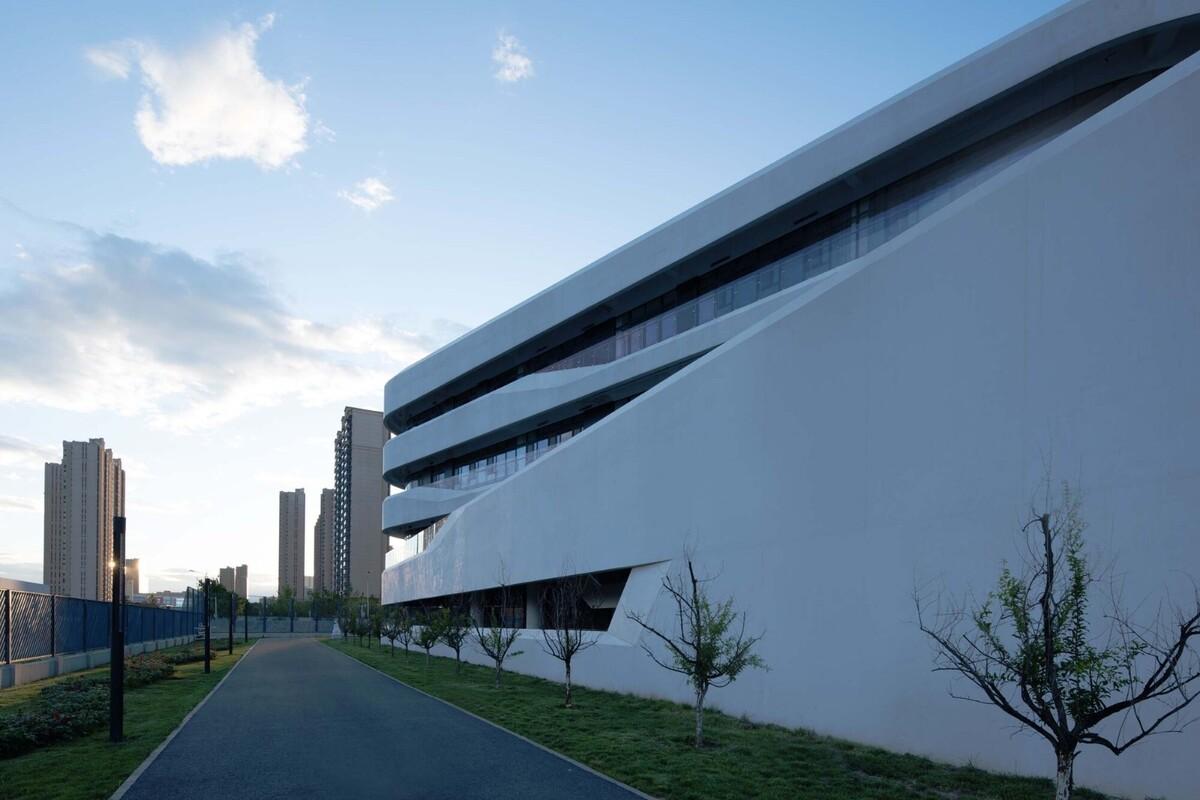 清华大学附属中学广华学校 / 北京市建筑设计研究院