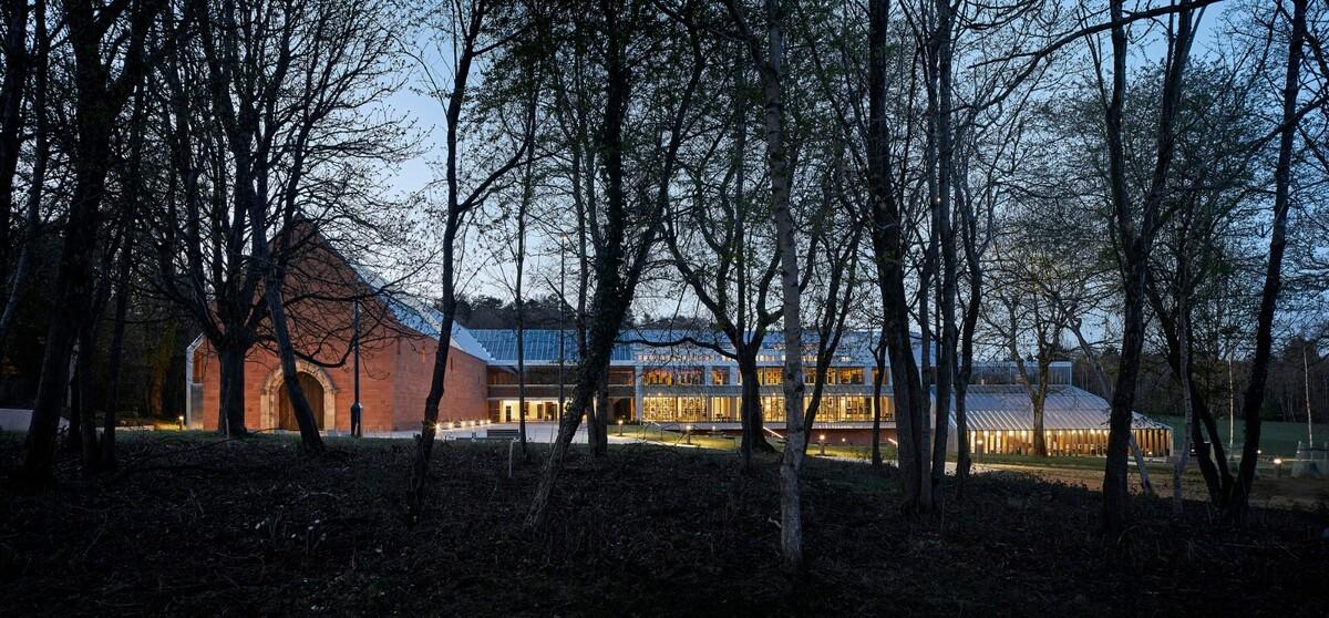 巴勒收藏博物馆 / John McAslan + Partners