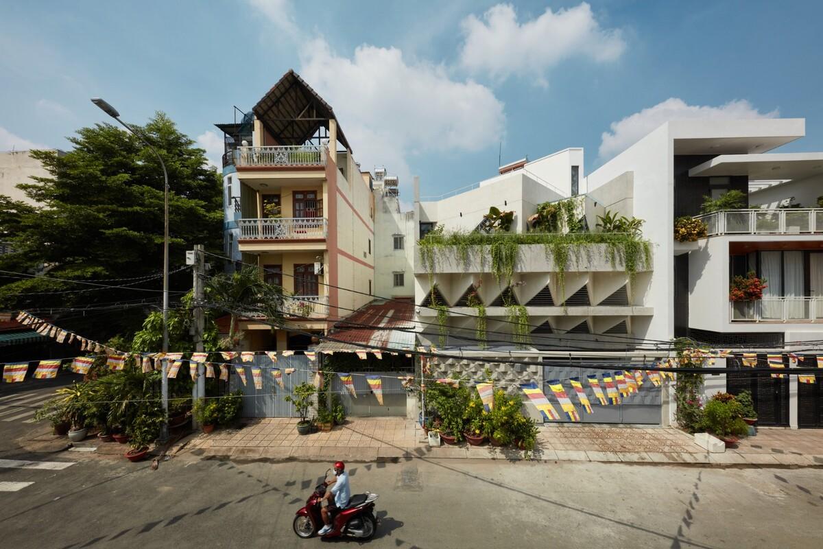 三角形之家 / Khuon Studio