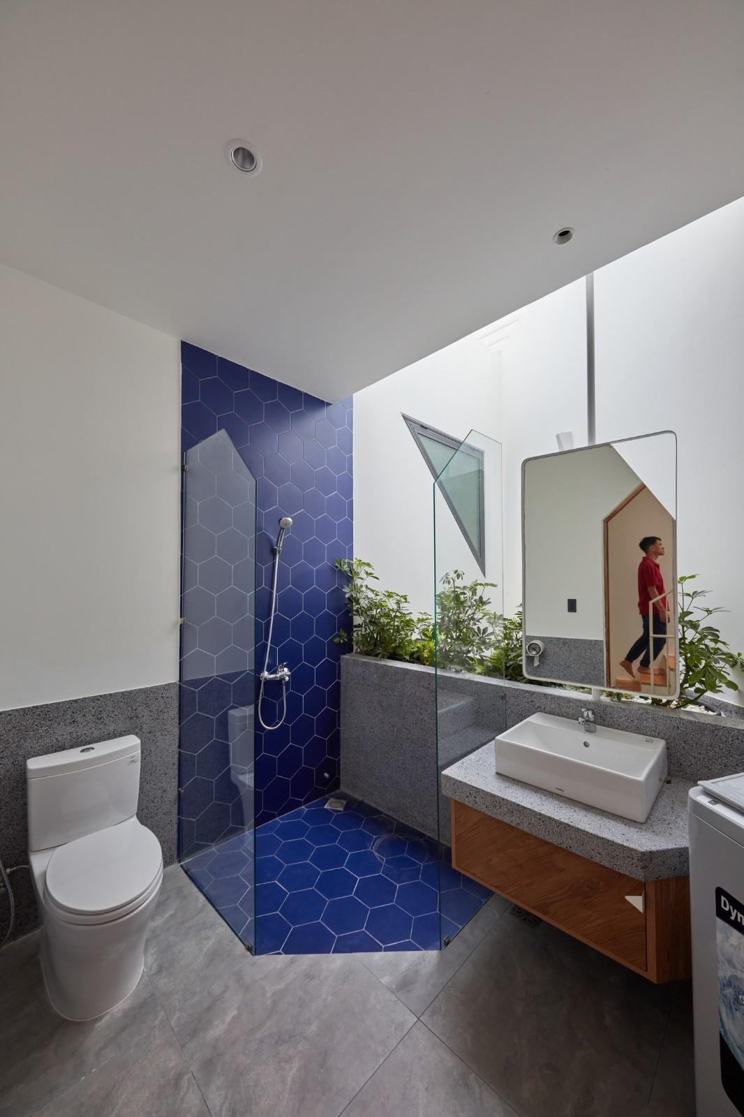 三角形之家 / Khuon Studio