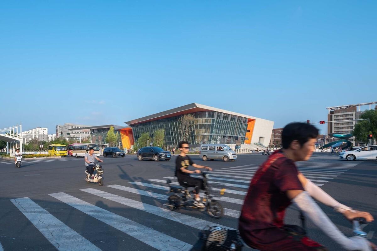 响水文化艺术中心 / ATAH介景建筑