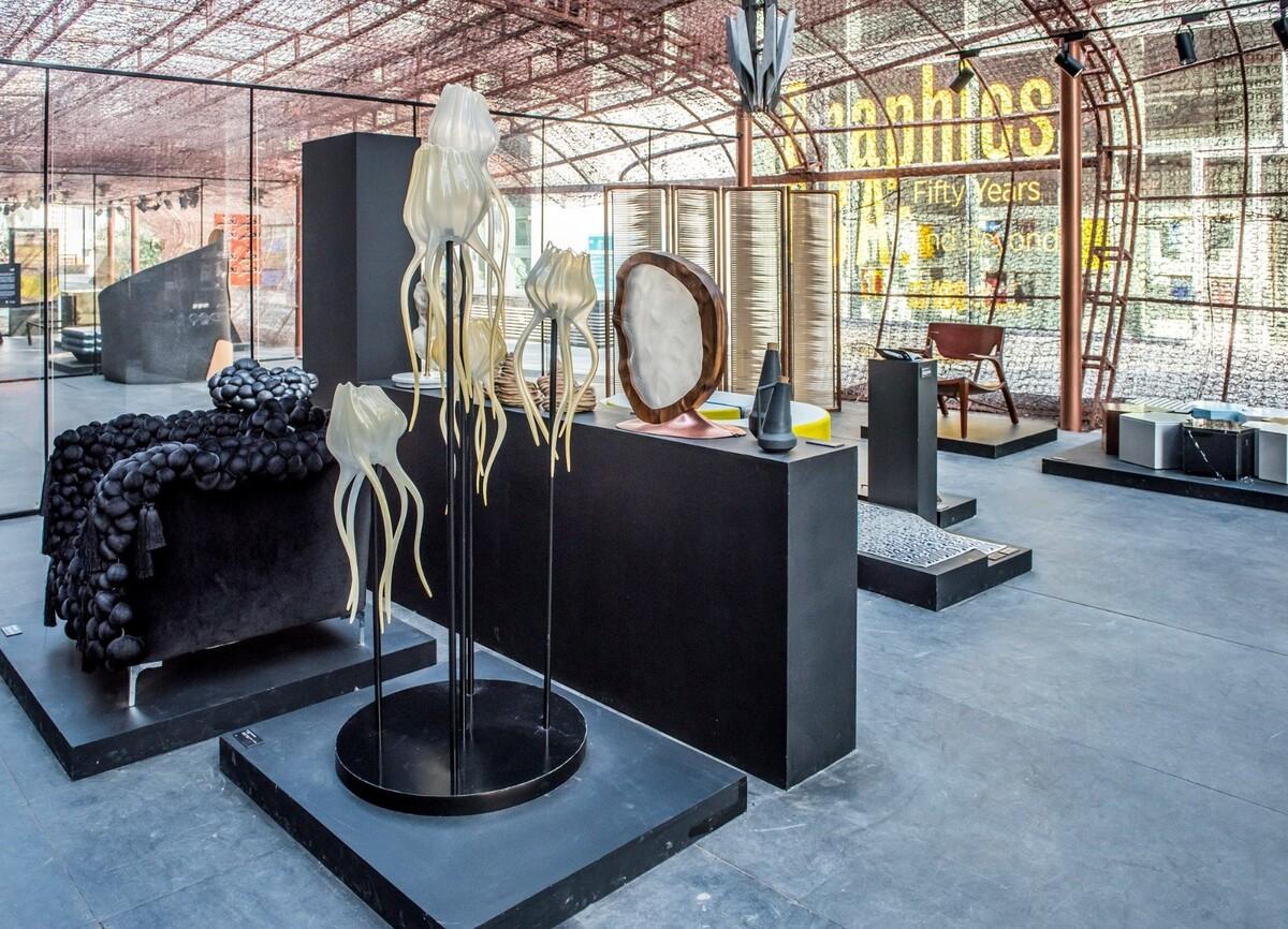Abwab 2017：从可回收床垫弹簧到奢华展馆 / Fahed + Architects