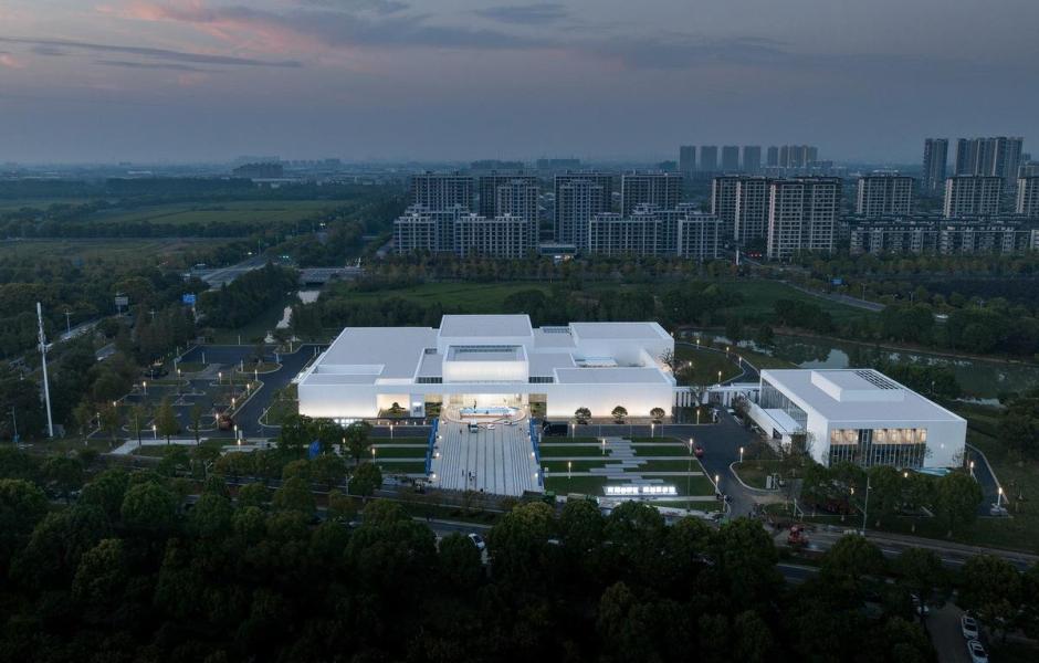 江南印·造园六章——“两湖”创新区规划展示馆 / 简和建筑