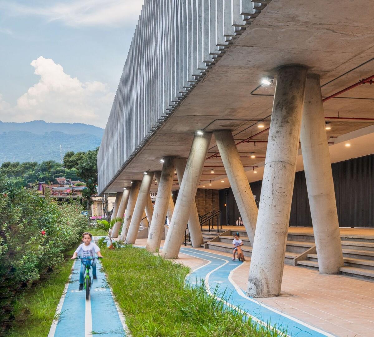 冠军摇篮儿童发展中心 / Espacio Colectivo Arquitectos