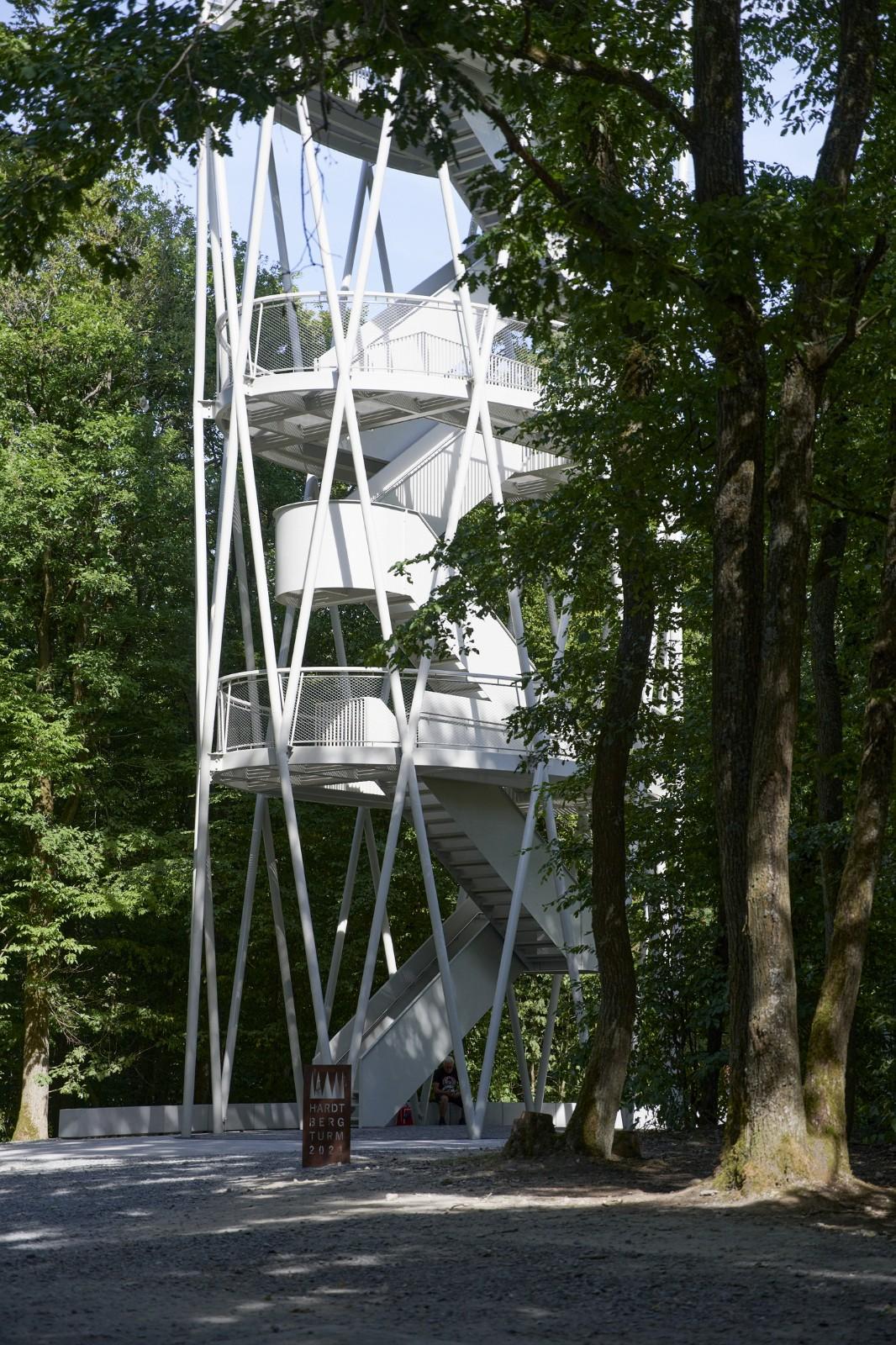 Hardtbergturm 瞭望塔 / Wolfgang Ott Architekt BDA