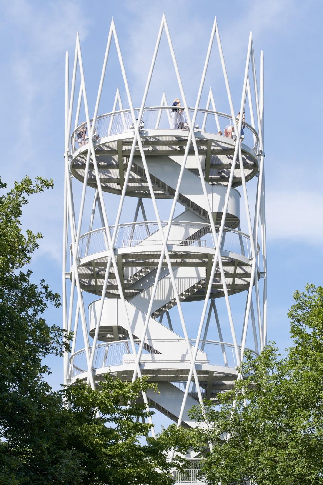 Hardtbergturm 瞭望塔 / Wolfgang Ott Architekt BDA