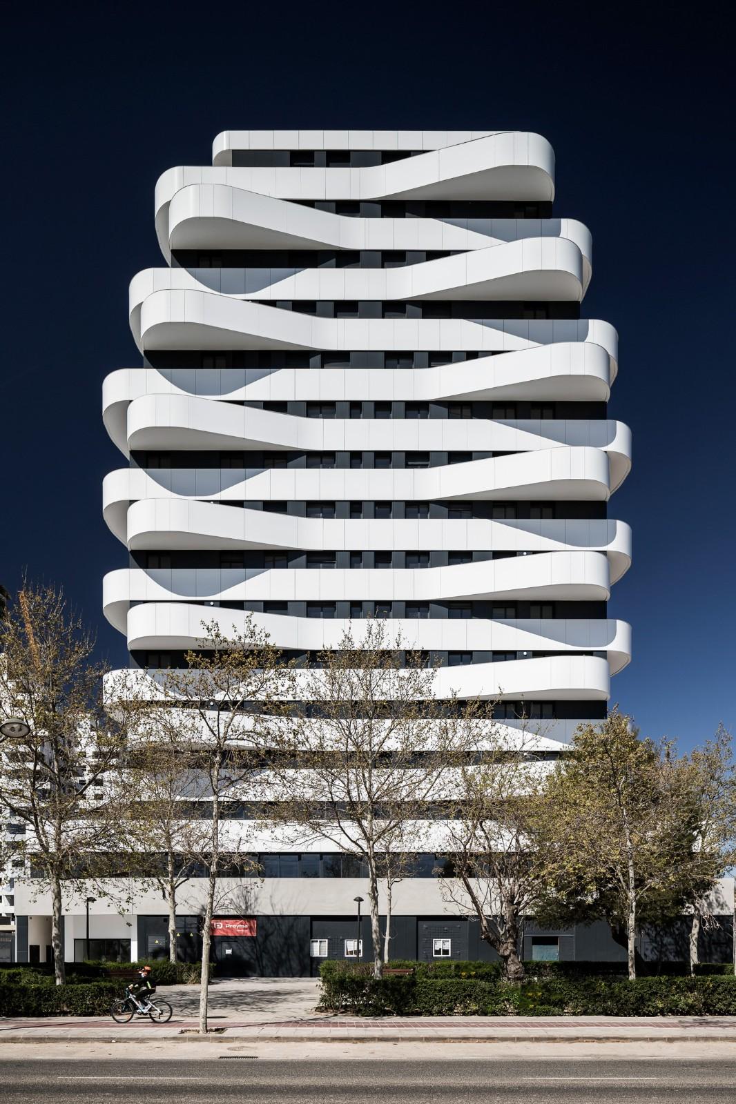 萨勒之家住宅大楼 / NAC Arquitectos
