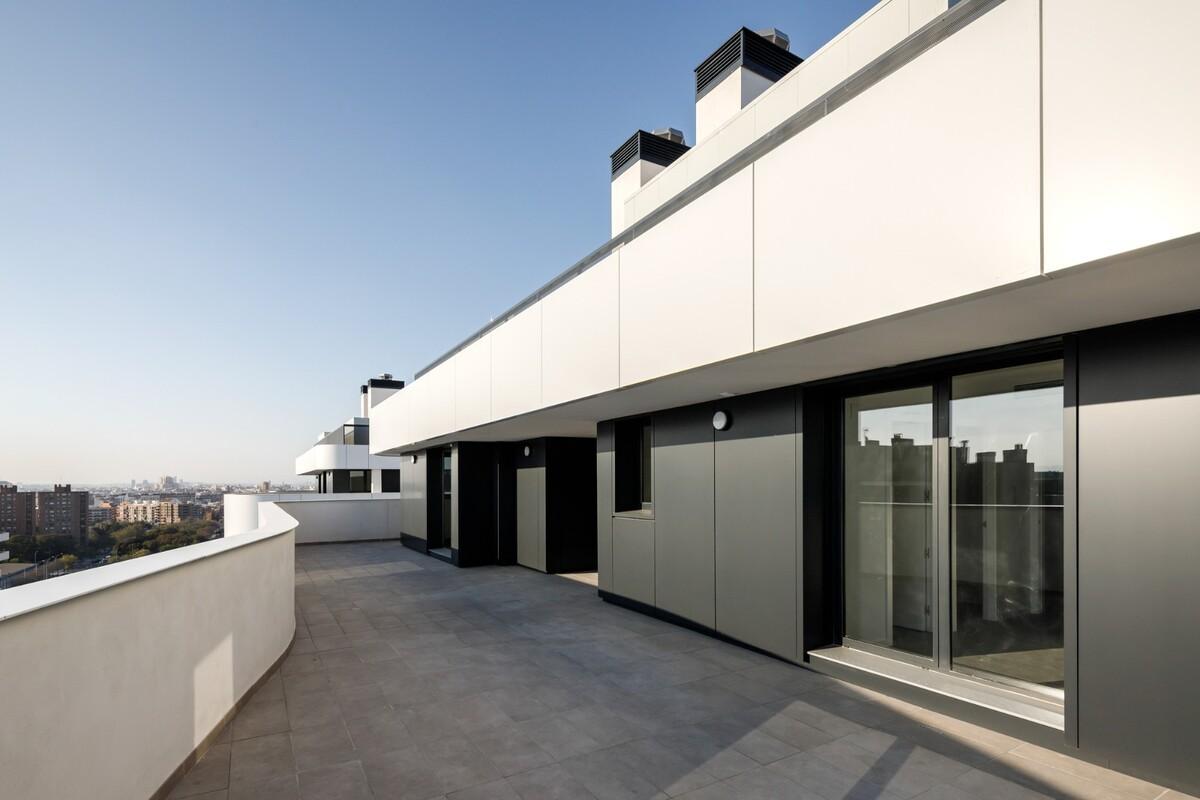 萨勒之家住宅大楼 / NAC Arquitectos