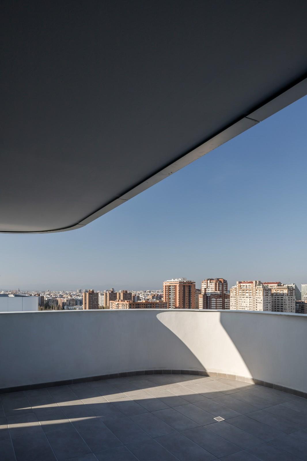 萨勒之家住宅大楼 / NAC Arquitectos