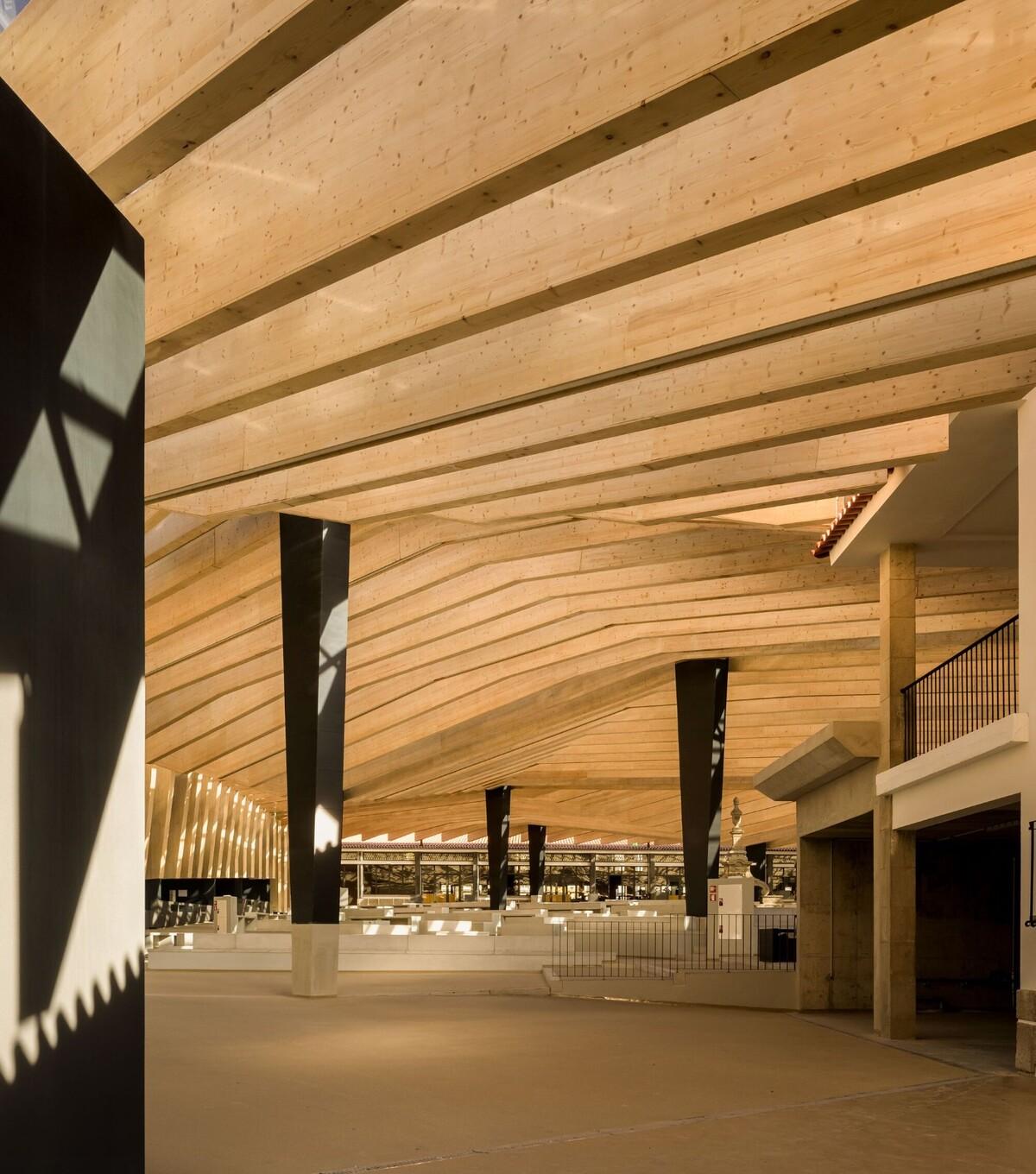 布拉加市政市场 / APTO Architecture