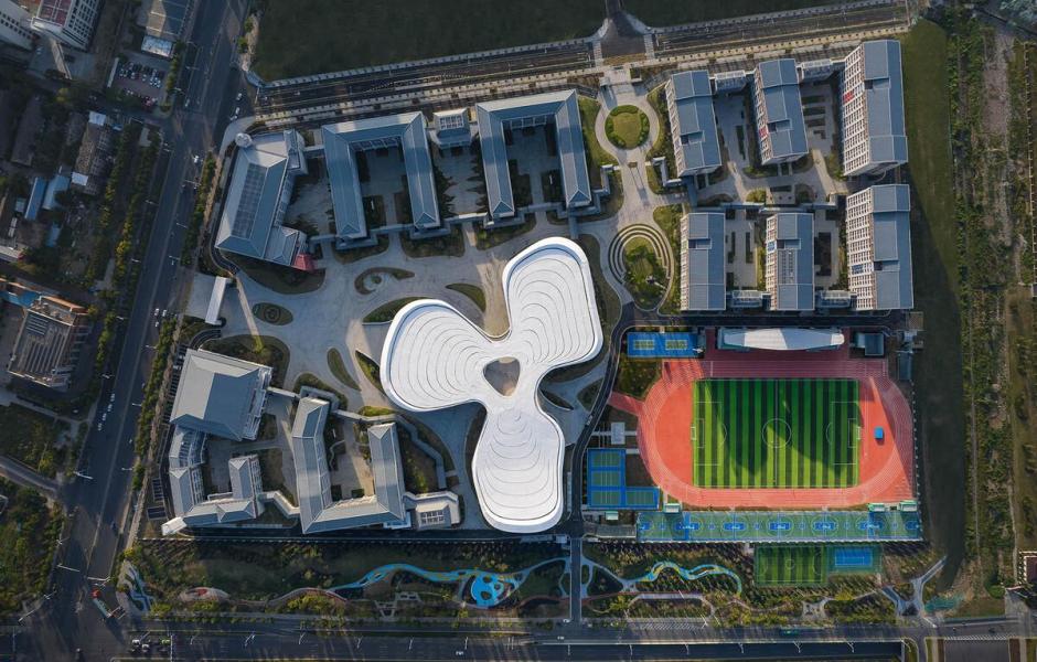 百廿相遇星辰瑶海——合肥一中东校区 / 浙江大学建筑设计研究院