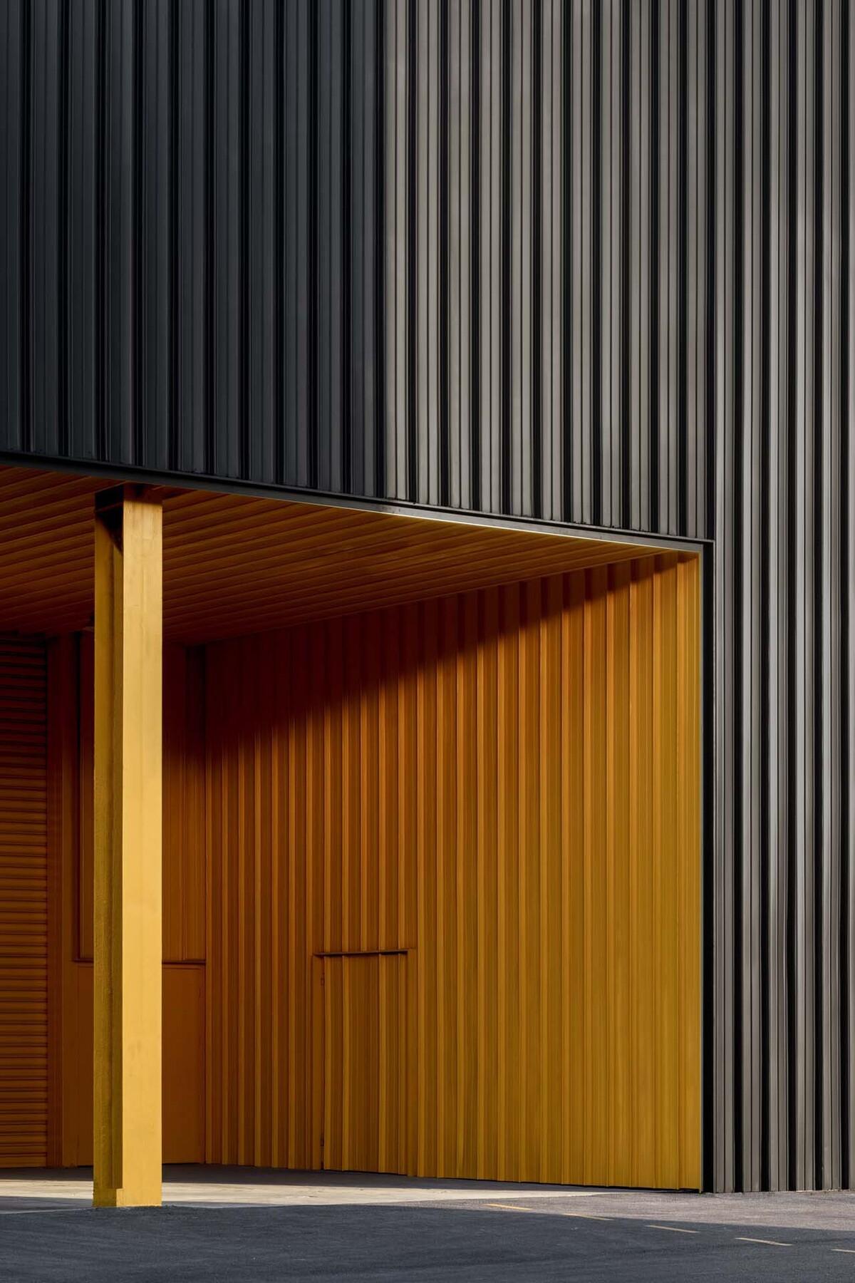 福邸仓库改造 / say architects