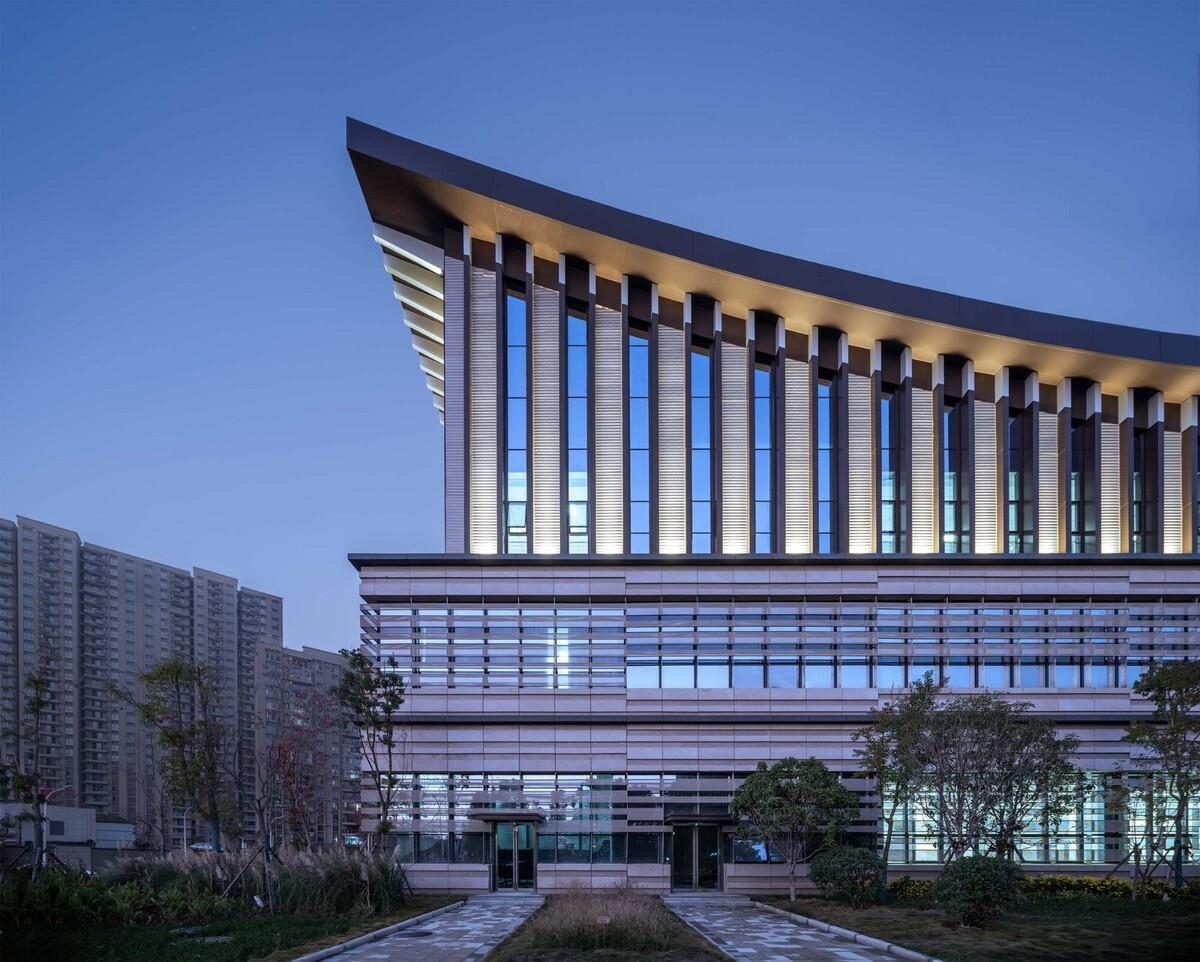 湖北省档案馆新馆 / 中南建筑设计院