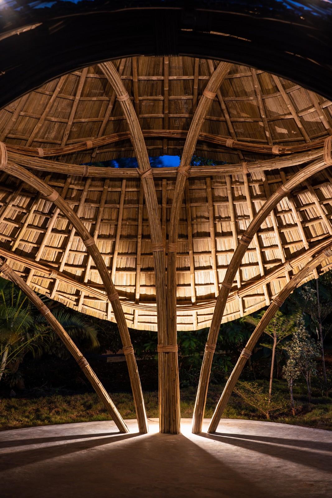 冥想凉亭 / STUDIOARO