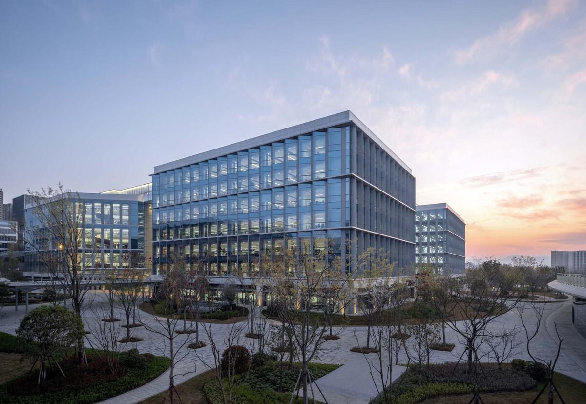 海康威视成都科技园 / 华东建筑设计研究院