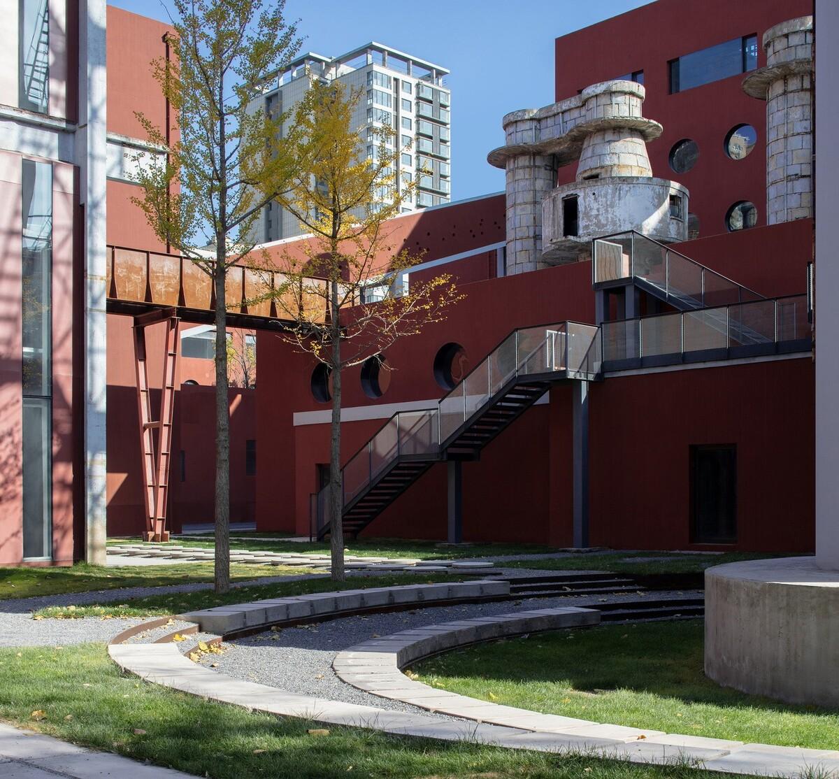 南小营供热厂改造，越界锦荟园 / 原地建筑
