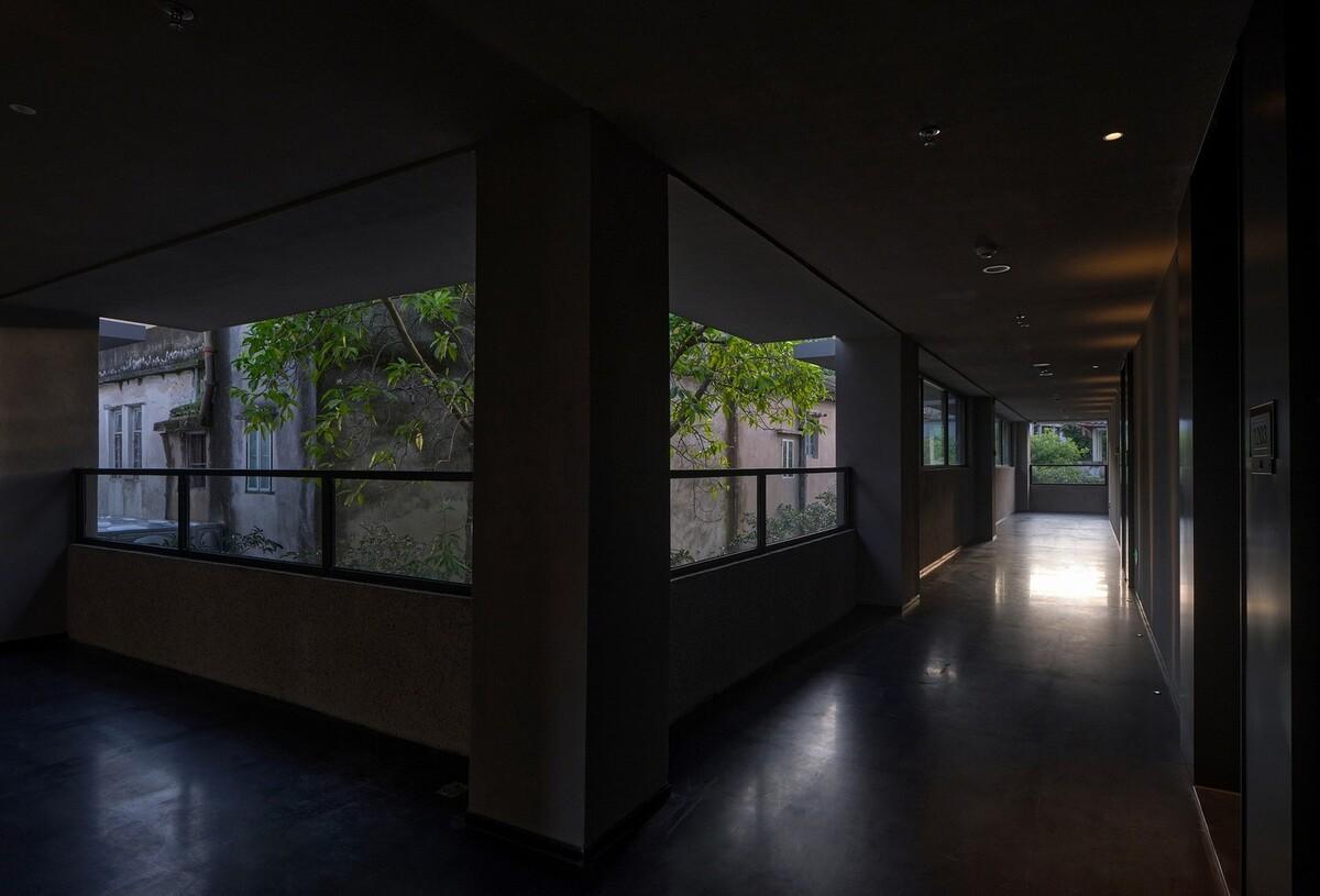 潮州有熊酒店 / 以靠建筑